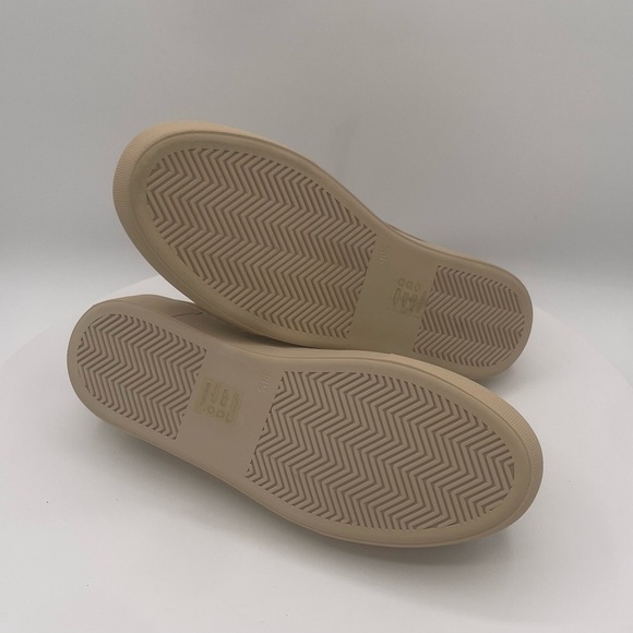 FRAME LE REN SUEDE SLIP ON SNEAKERS  SIZE 38.5 or 8  COLOR TAN NWT - Picture 11 of 11